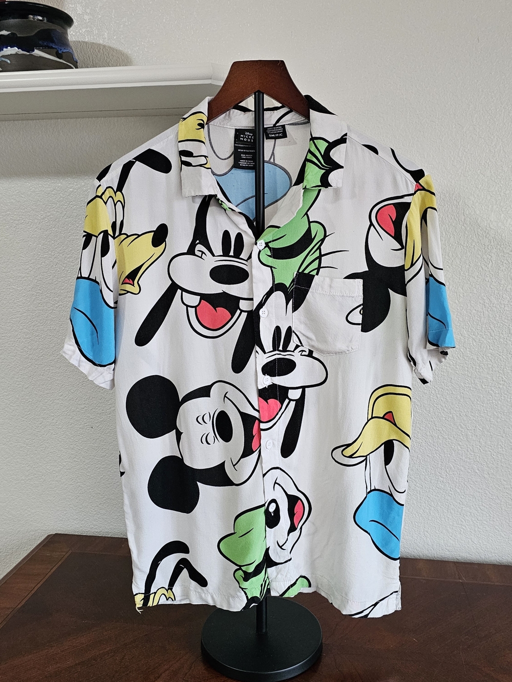 Disney Mickey Mouse Short-Sleeve Button-Up Shirt with Charactor Print, Small